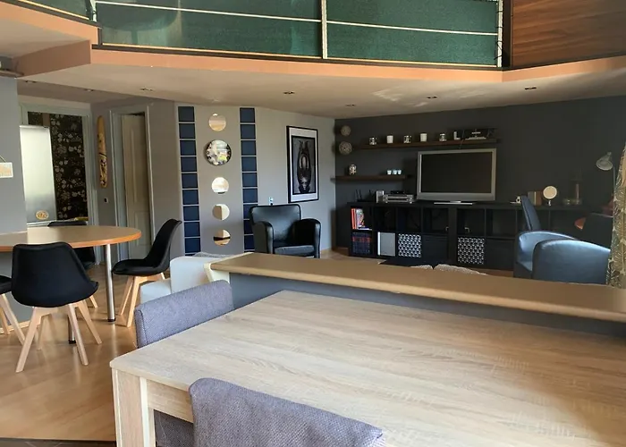 Plaza Apartment